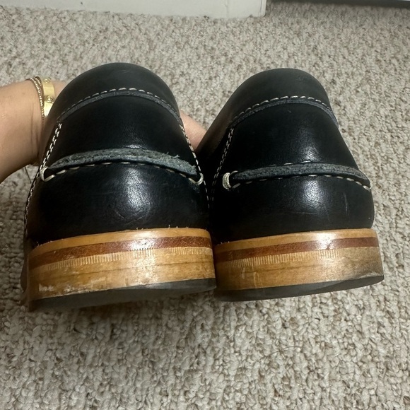 Sandrino by Sandro Moscoloni Classic Black Leather Loafers size 9.5